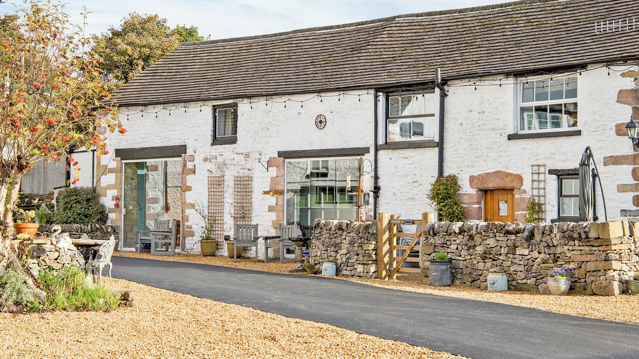 Photo of Outdoor in Buxton