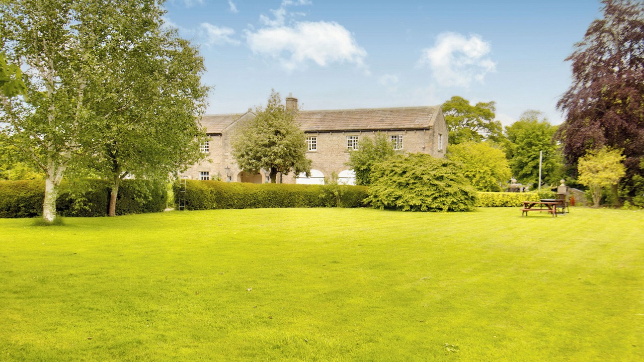 Photo of Outdoor in West Burton