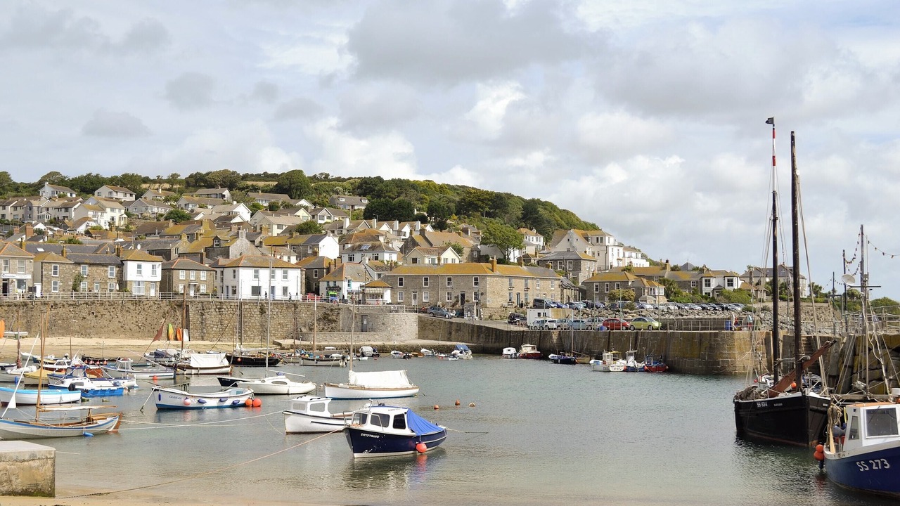 Photo of Others in Mousehole