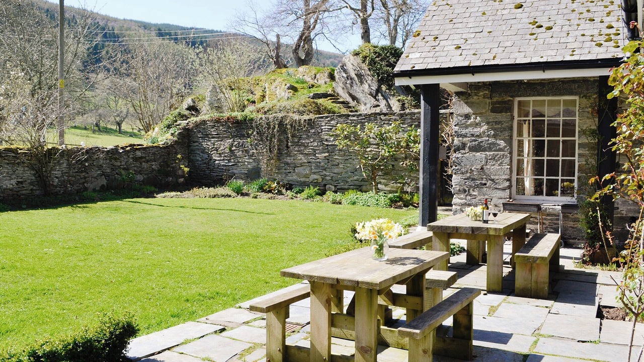 Photo of Outdoor in Llandrillo