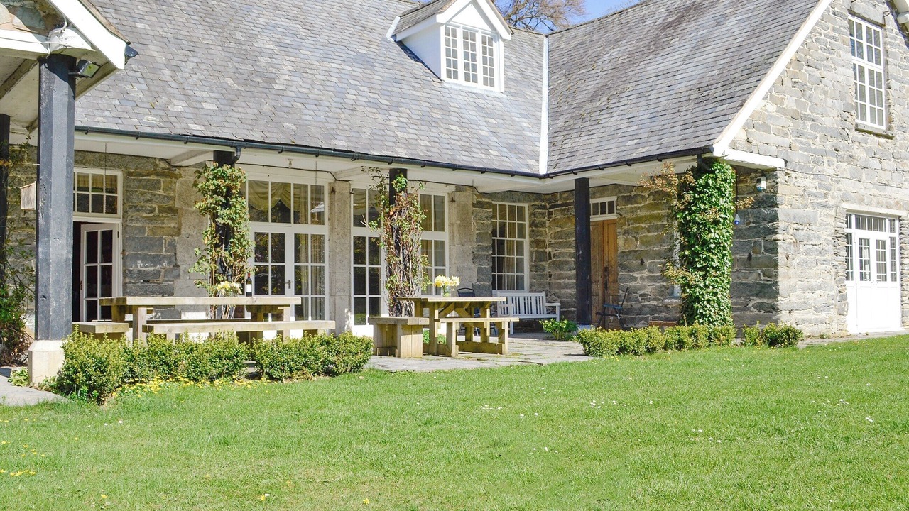 Photo of Outdoor in Llandrillo