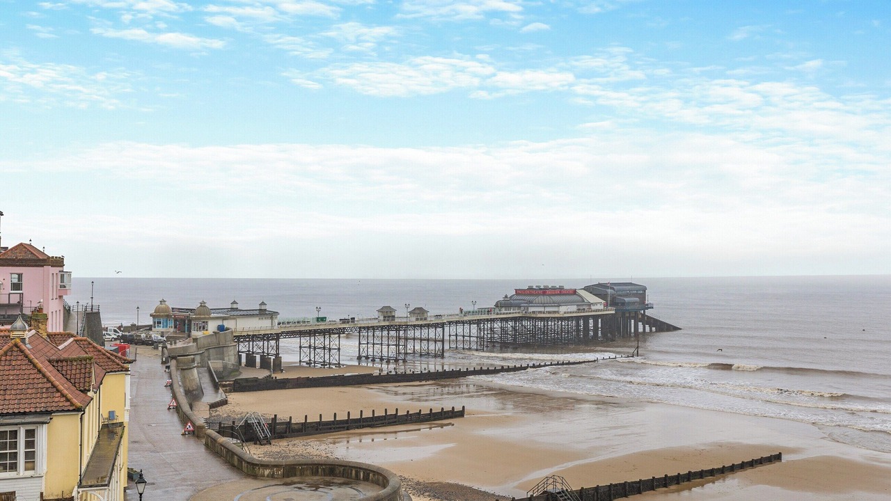 Photo of Others in Cromer