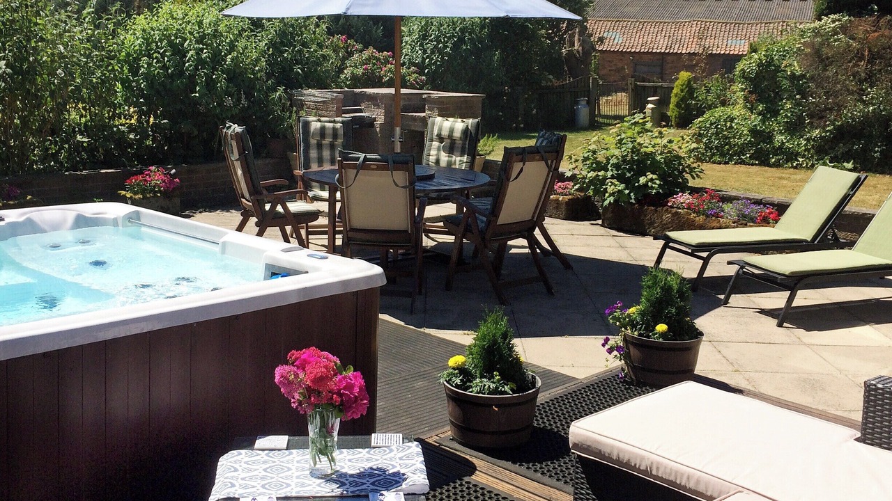 Photo of Outdoor in Muston