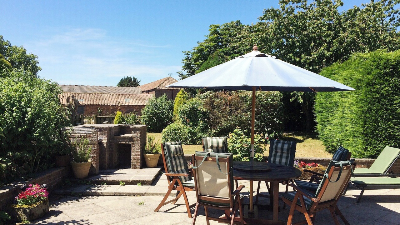 Photo of Others in Muston