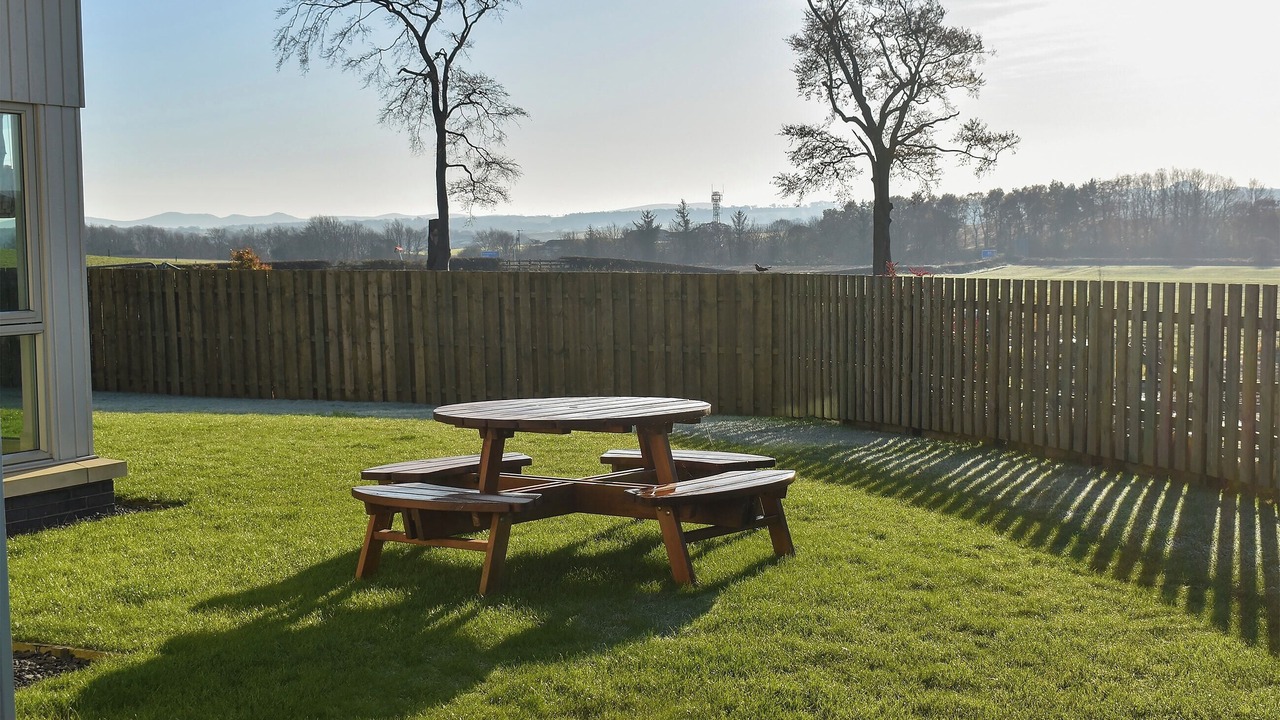 Photo of Others in Linlithgow