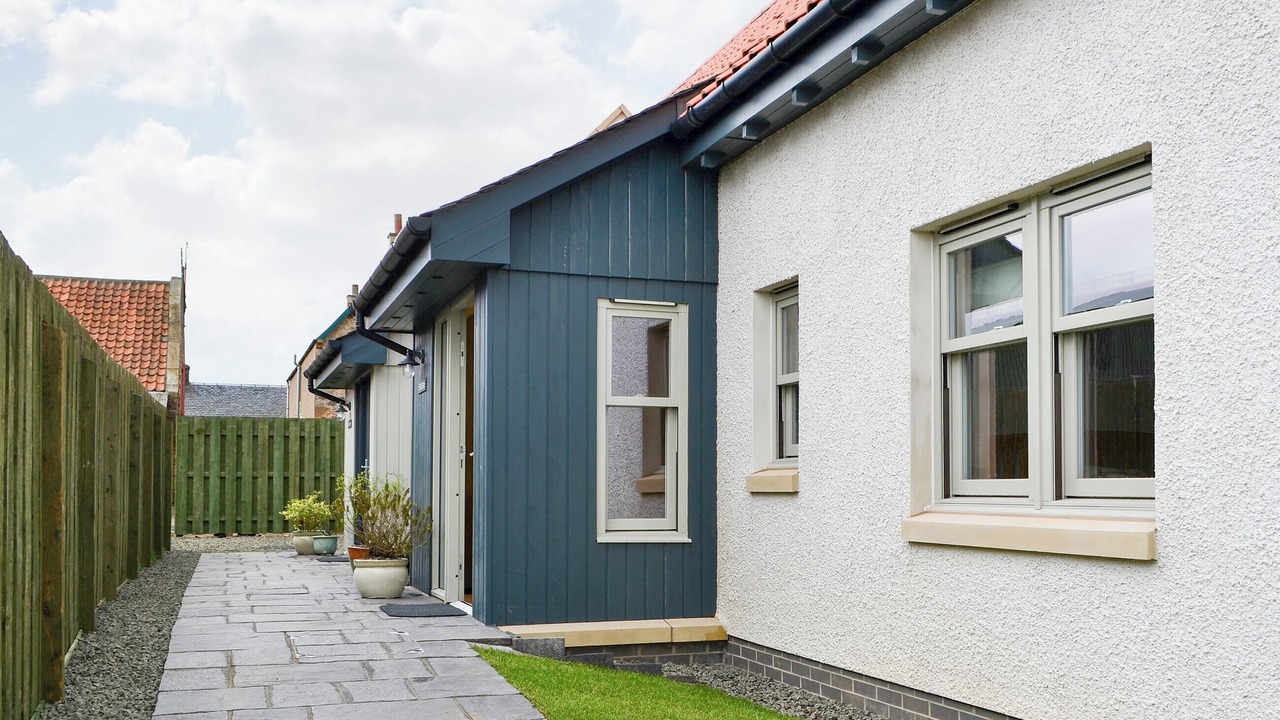 Photo of Others in Linlithgow