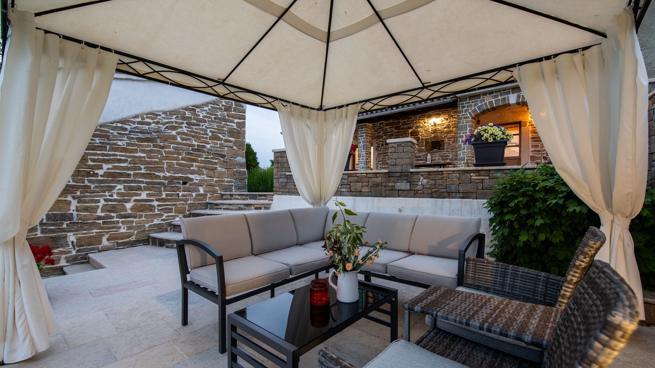 Photo of Patio Balcony in Pazin