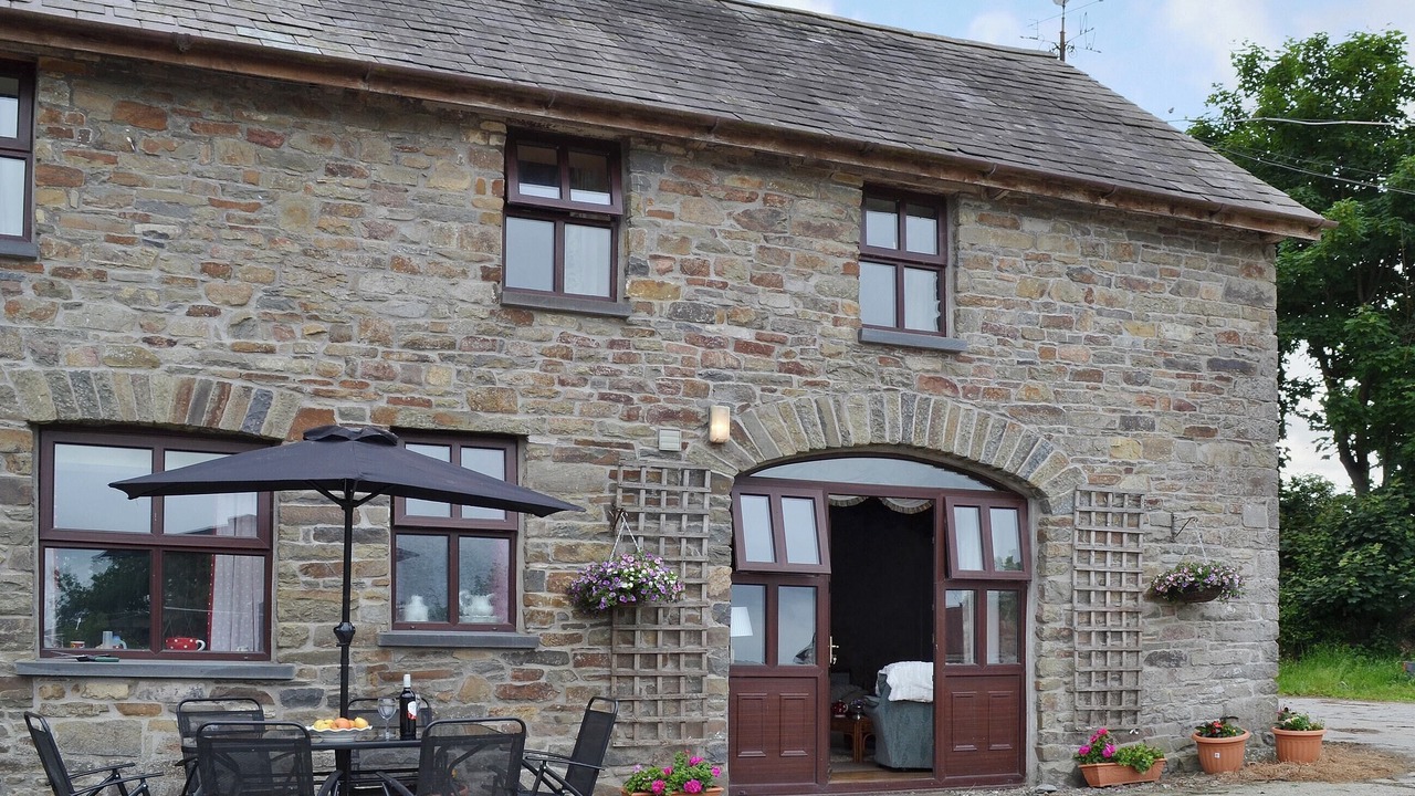 Photo of Others in Dihewid