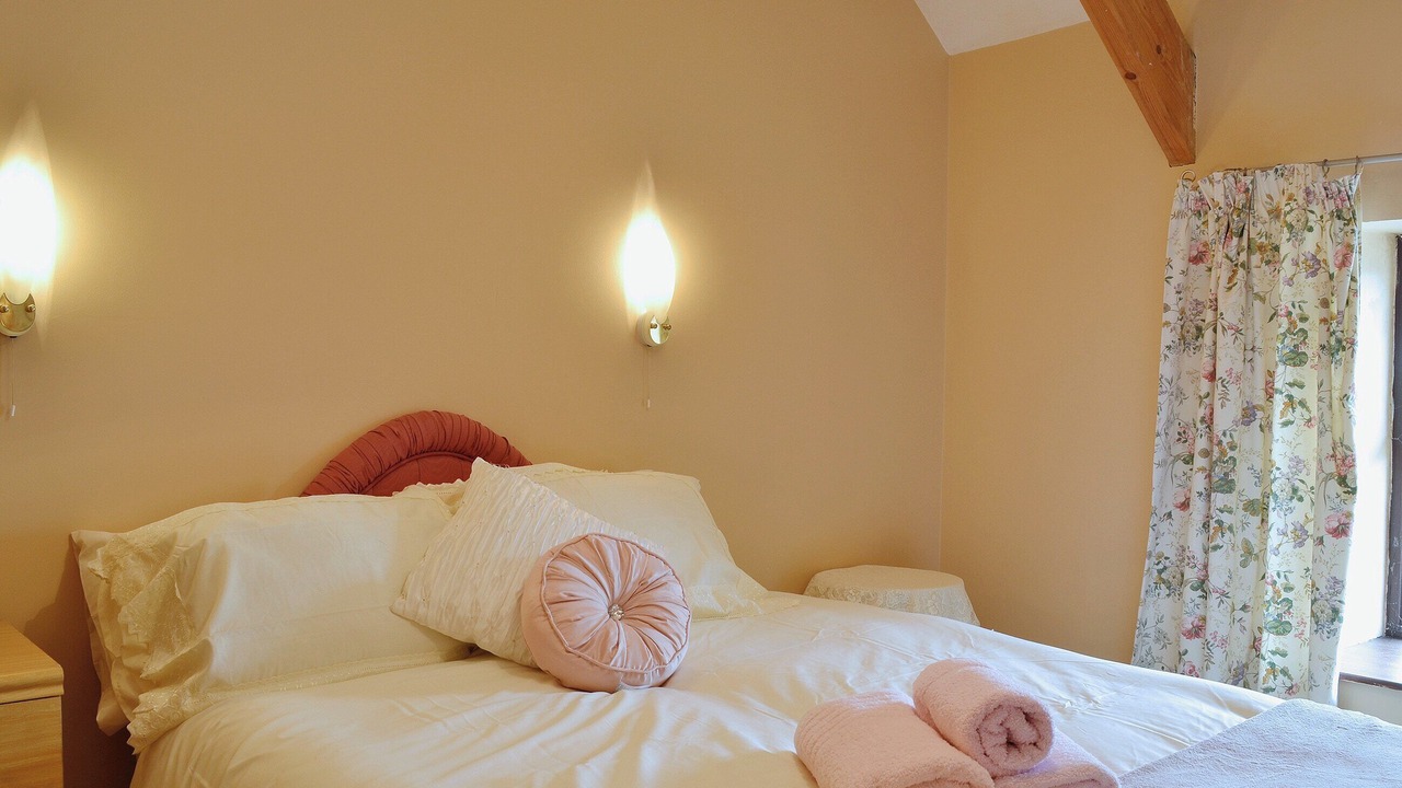 Photo of Others in Dihewid