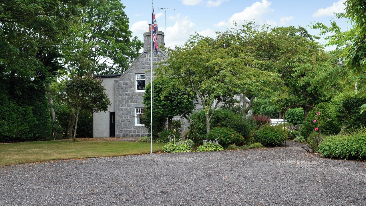 Photo of Outdoor in Alford