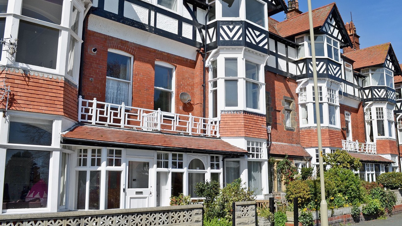 Photo of Others in South Cliff