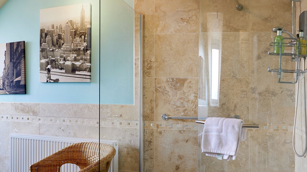 Photo of Bathroom in South Cliff