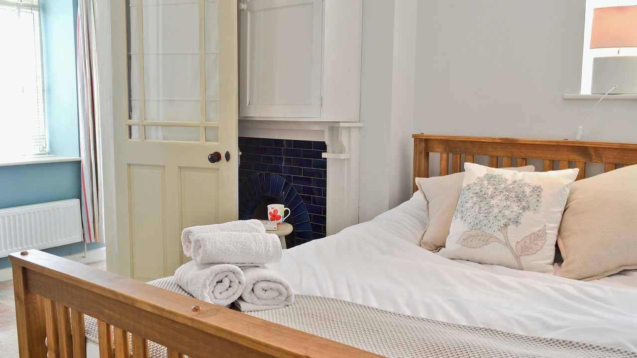 Photo of Others in Instow