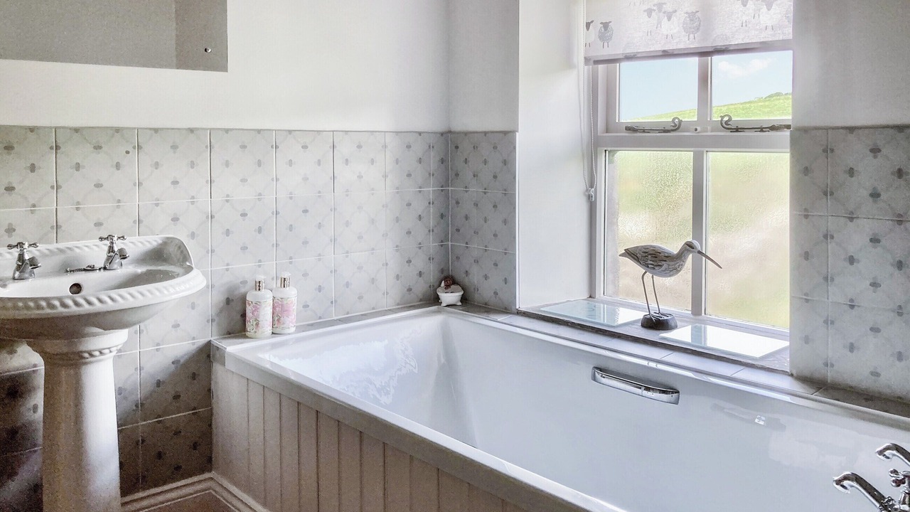 Photo of Bathroom in Austwick