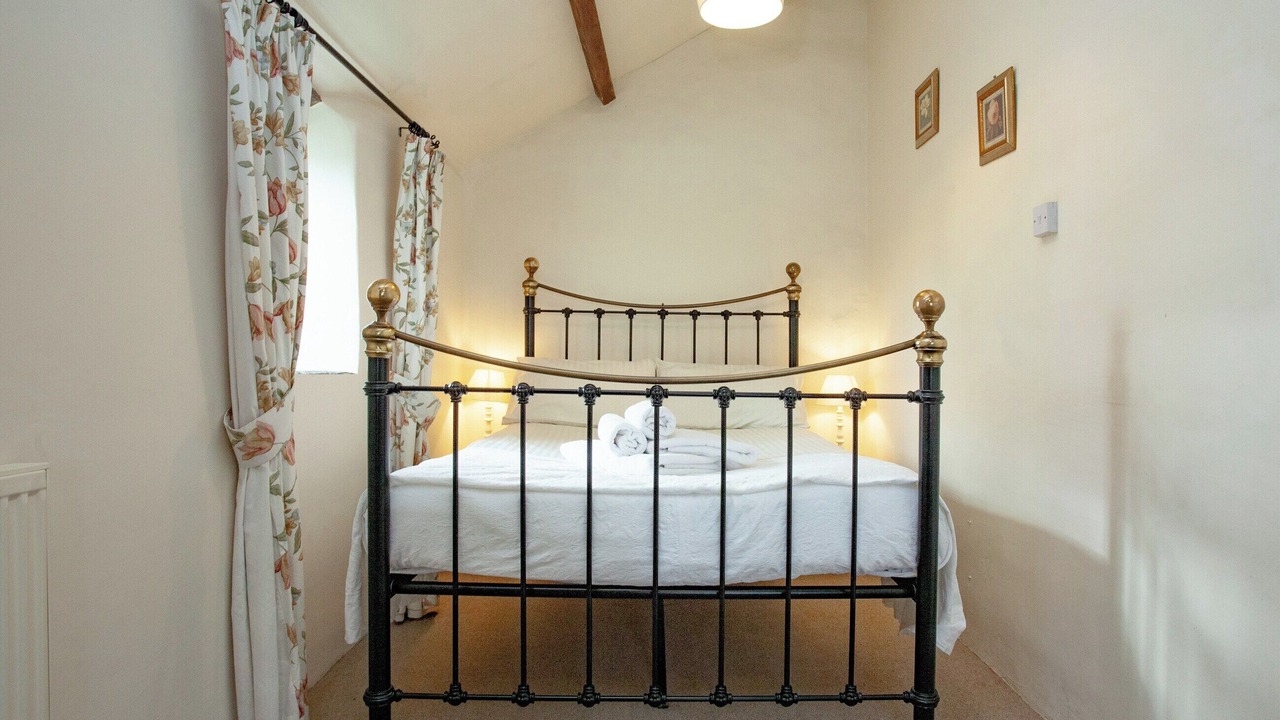 Photo of Others in Saint Gennys