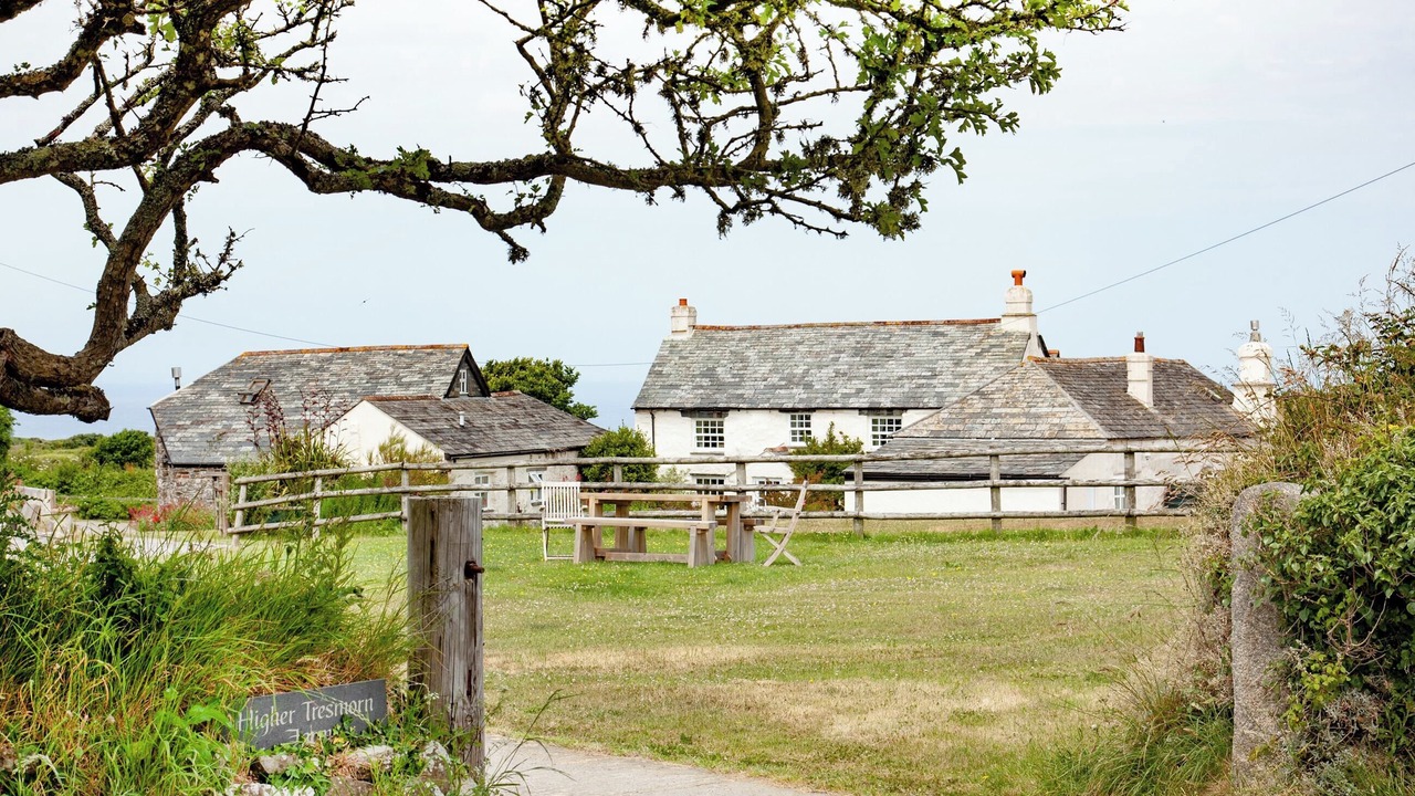 Photo of Others in Saint Gennys