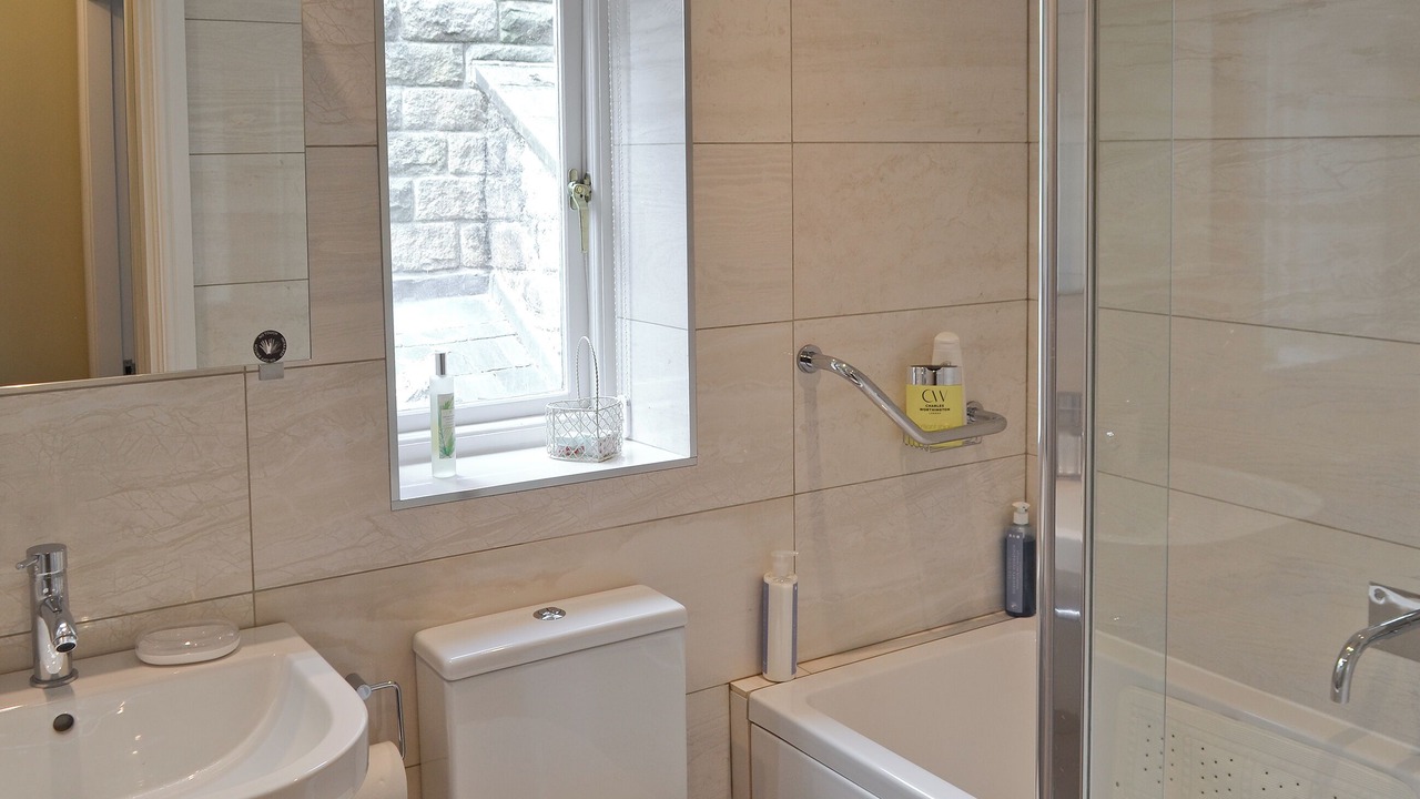 Photo of Bedroom in Calver