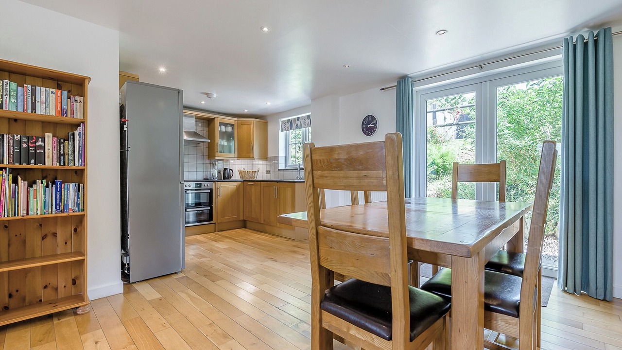 Photo of Others in Helstone