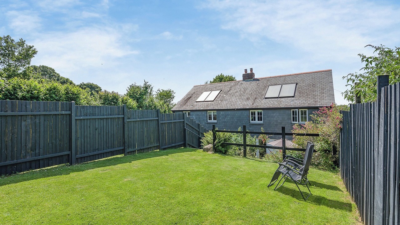 Photo of Outdoor in Helstone