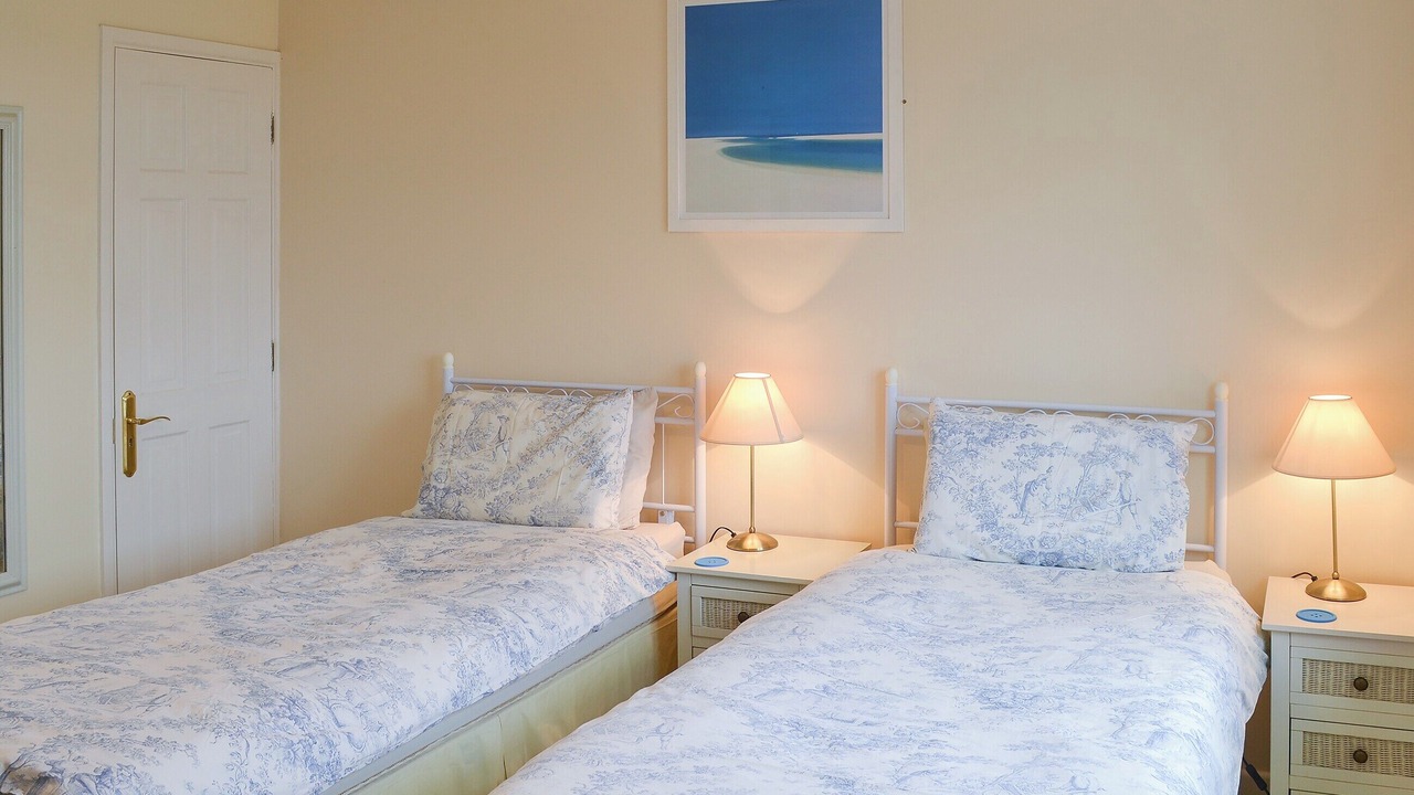 Photo of Others in Crantock