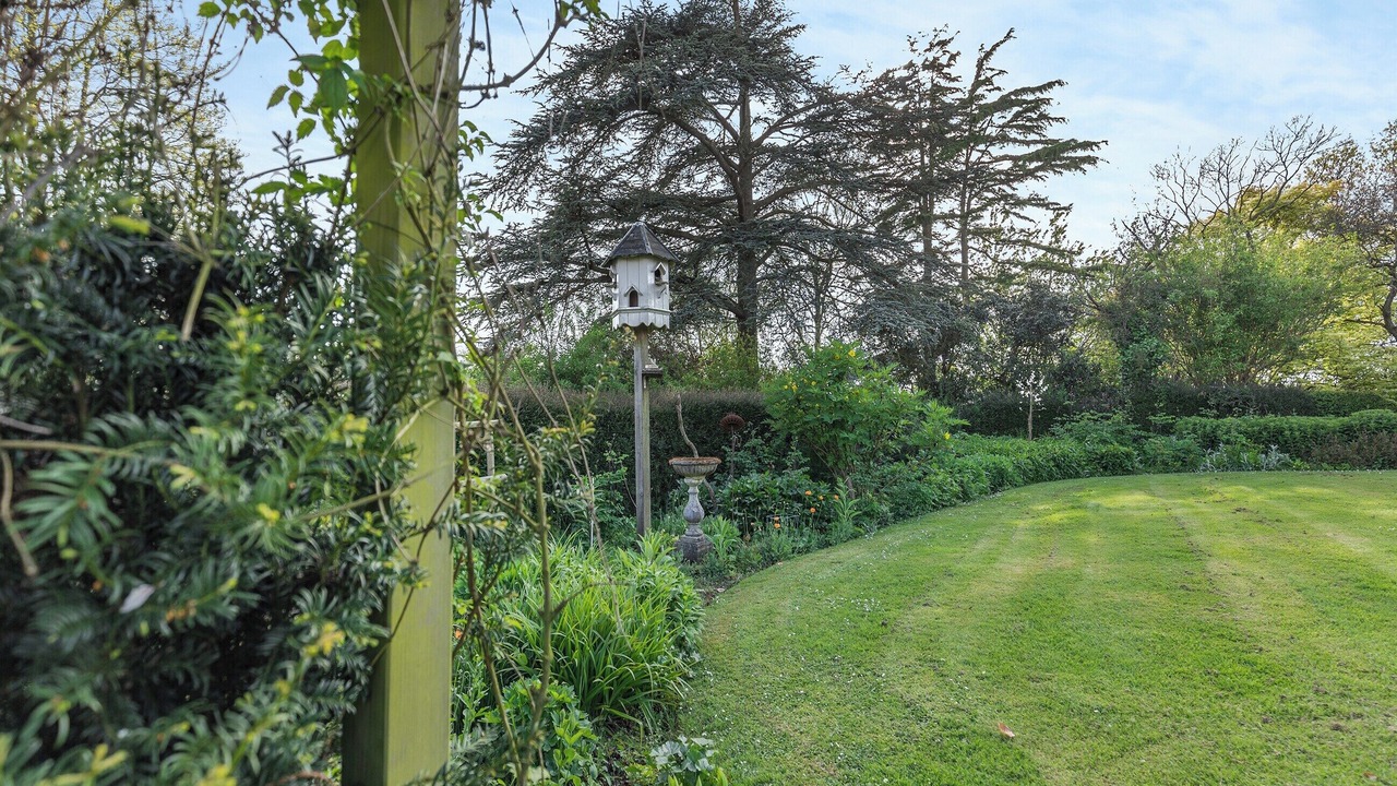 Photo of Outdoor in Willesborough