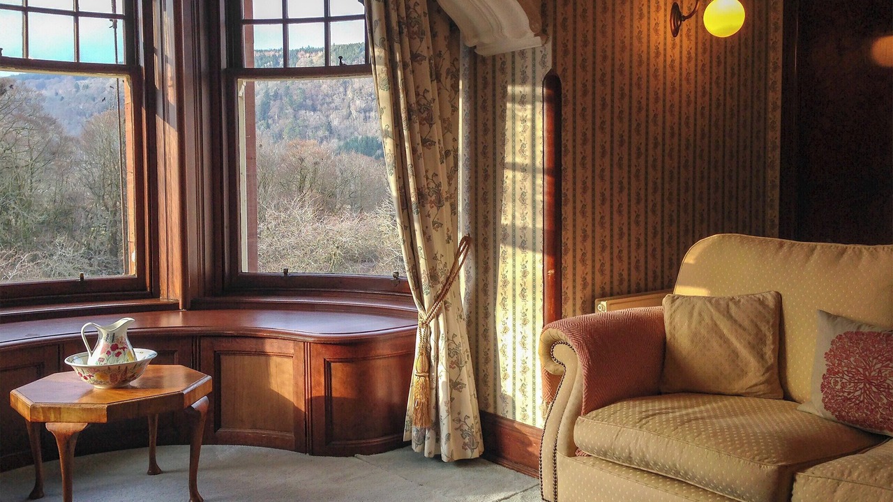 Photo of Livingroom in Weem