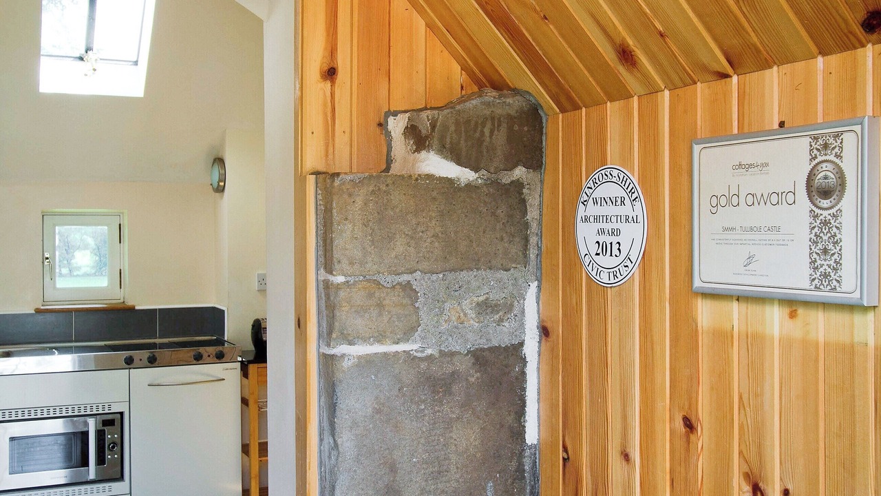 Photo of Others in Kinross