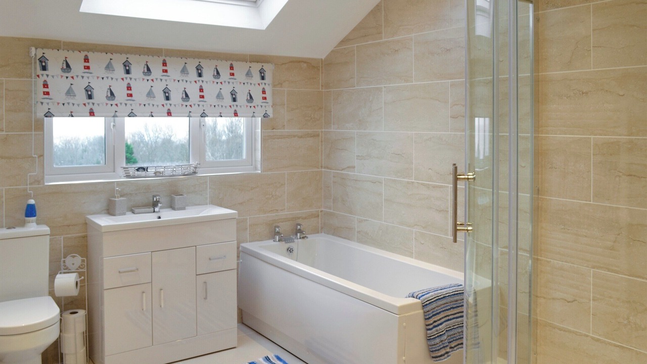 Photo of Bathroom in New Quay