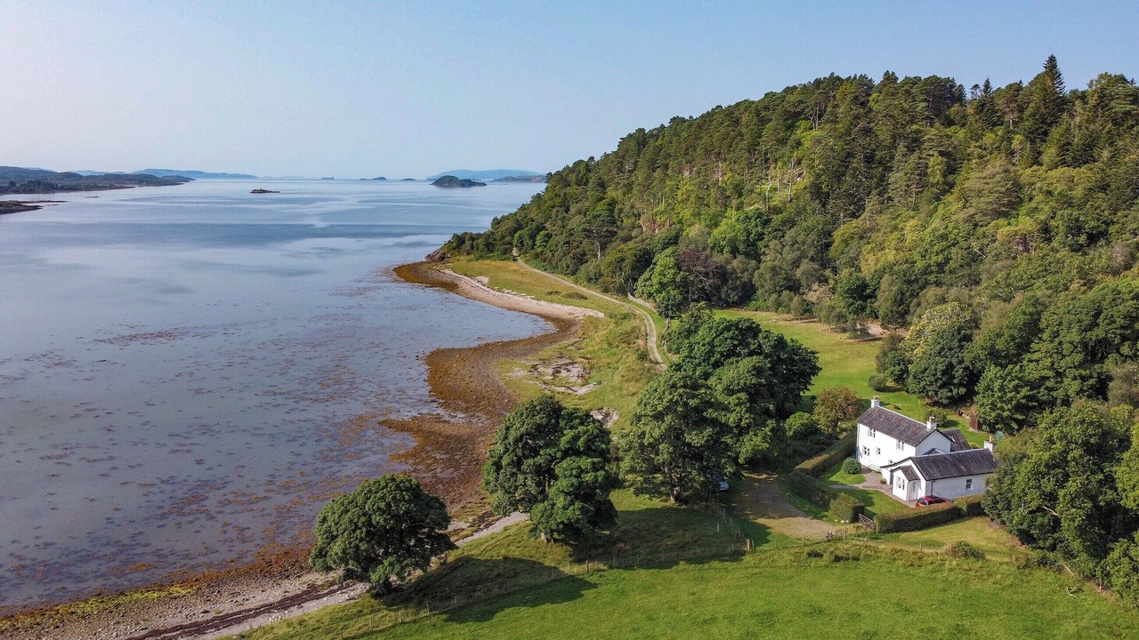 Photo of Others in Appin