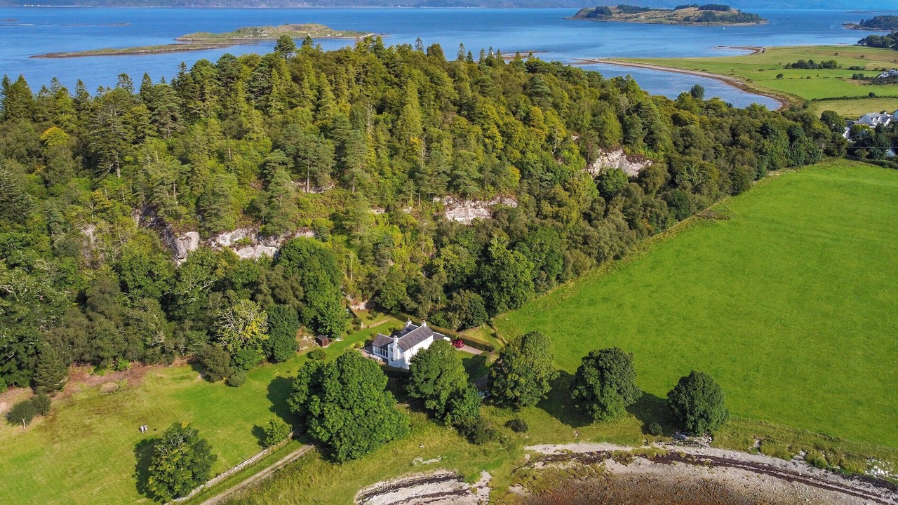 Photo of Others in Appin