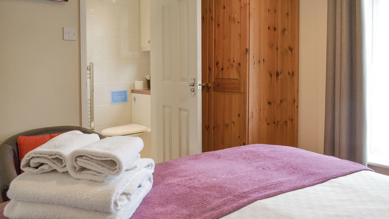 Photo of Others in Cayton