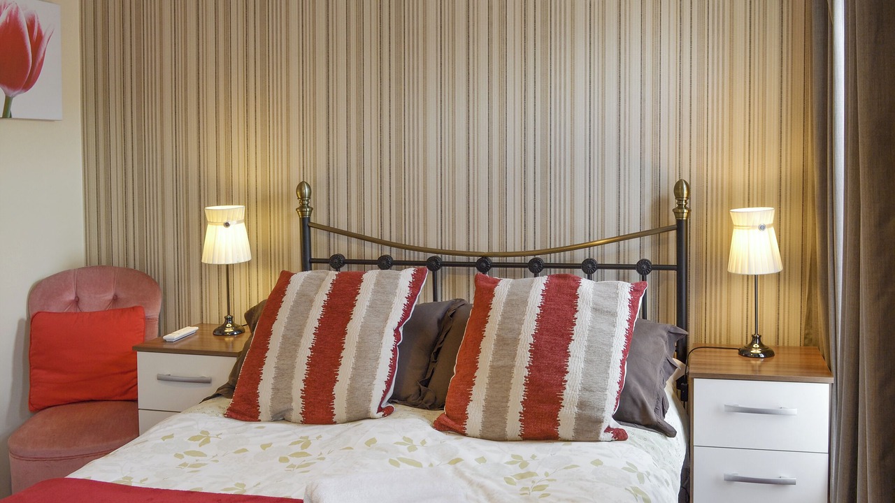 Photo of Others in Cayton