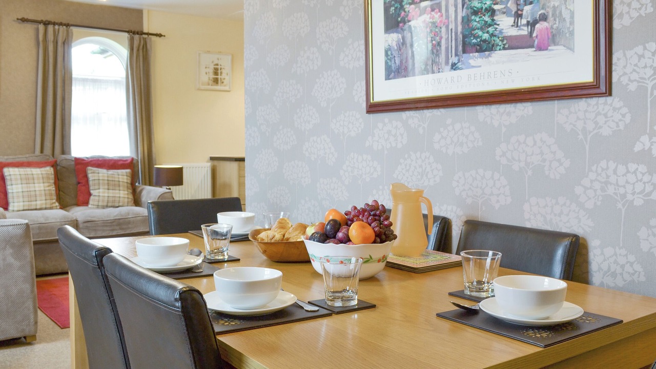 Photo of Others in Cayton