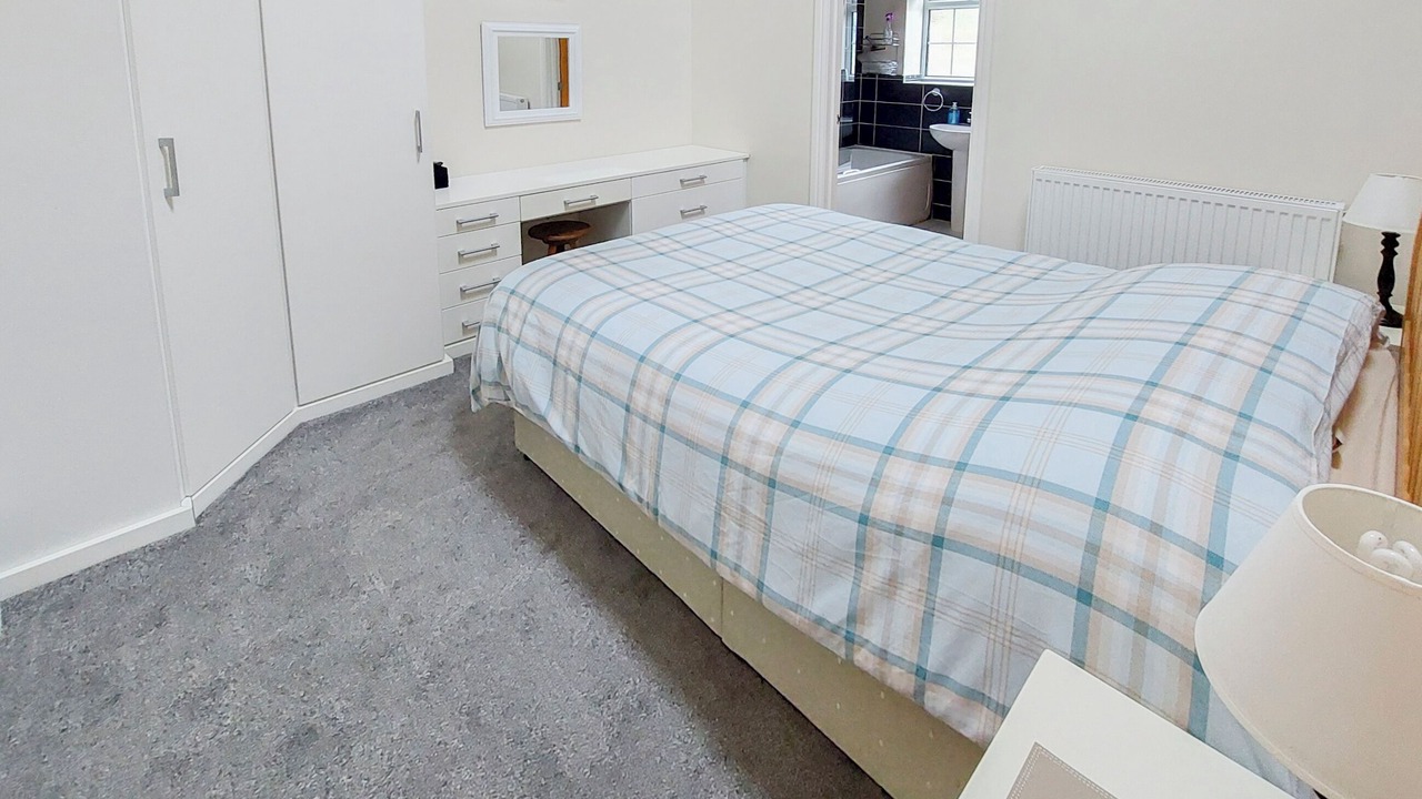 Photo of Others in Lincoln