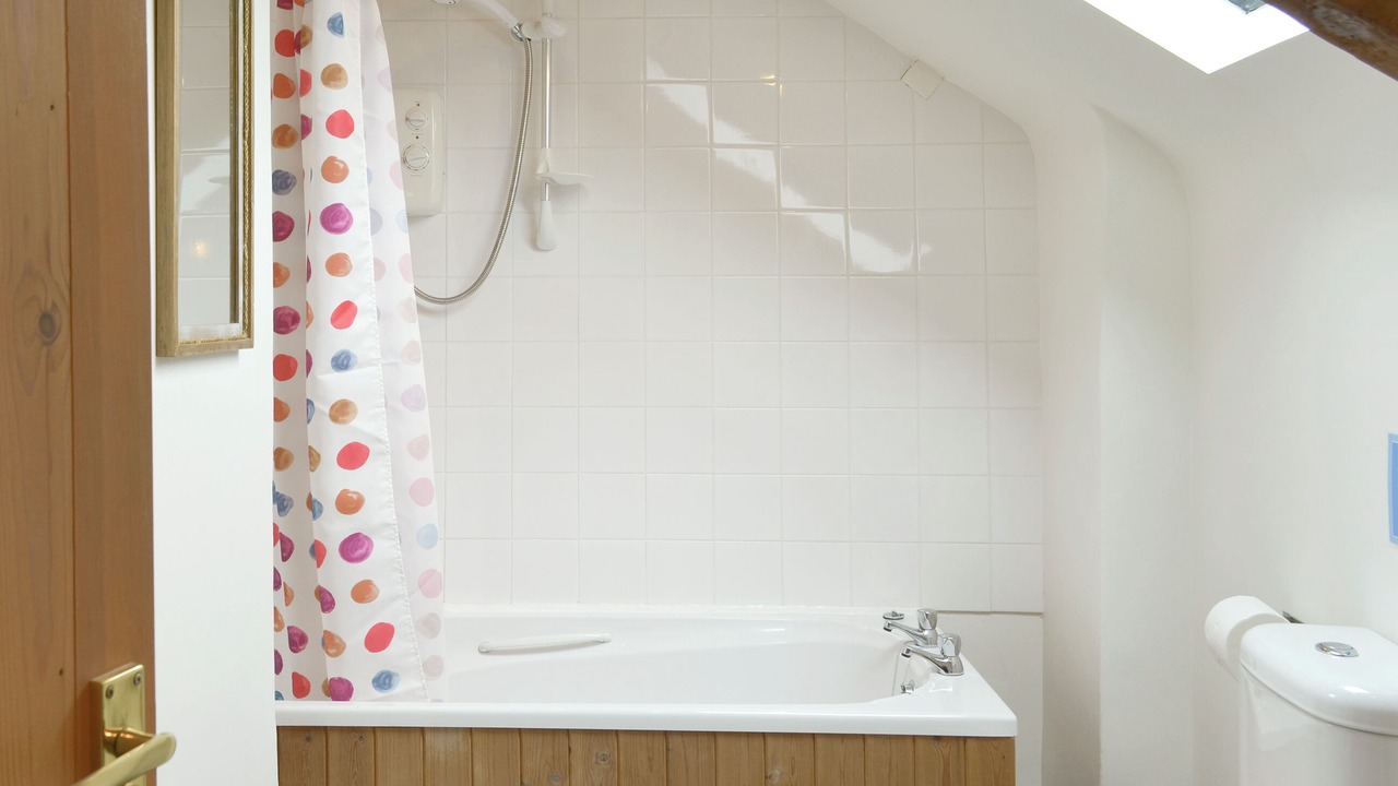 Photo of Bathroom in Wainhouse Corner