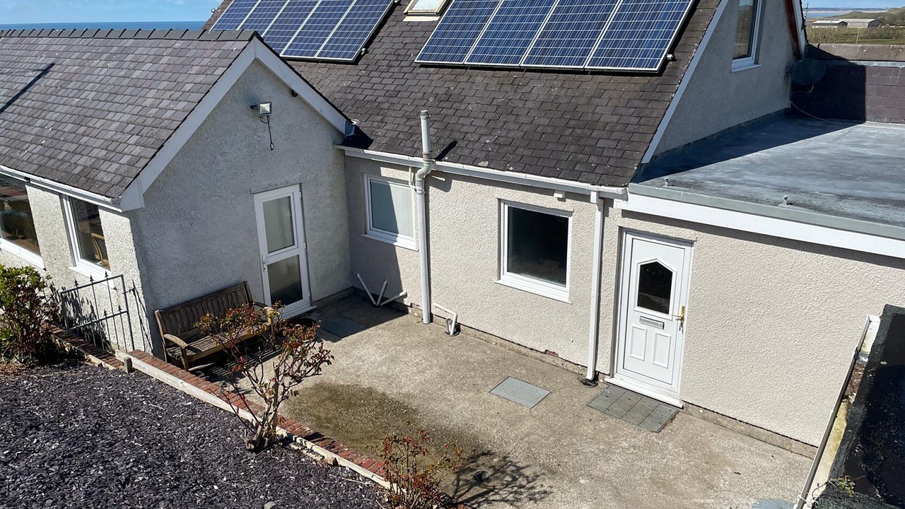 Photo of Outdoor in Llandwrog