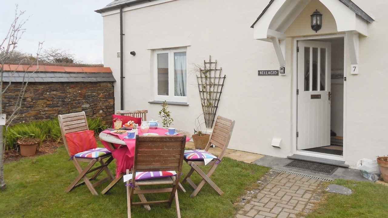 Photo of Others in Treator