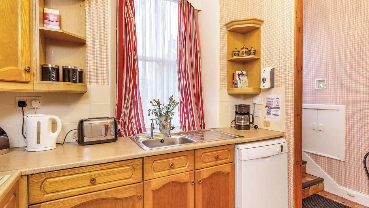 Photo of Others in Keith