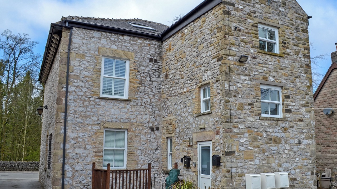 Photo of Others in Buxton