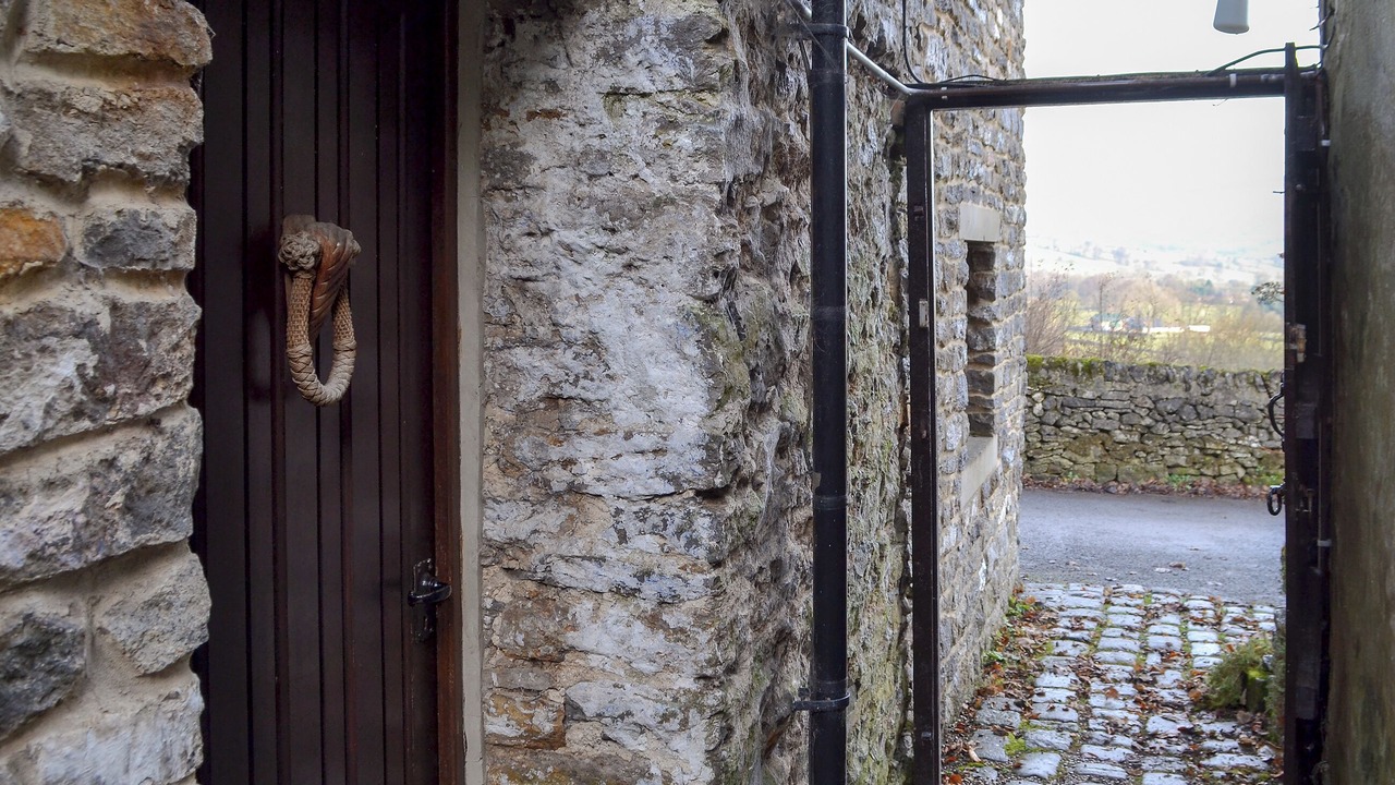 Photo of Outdoor in Castleton