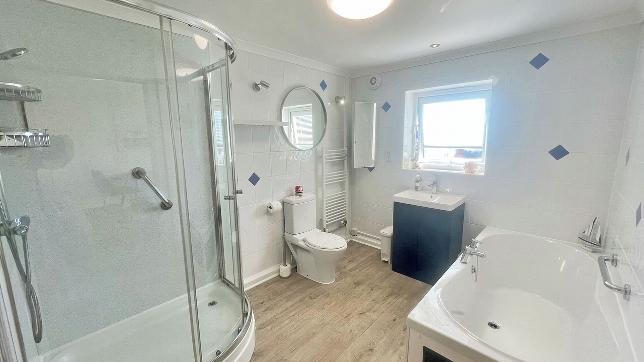 Photo of Bathroom in Marazion