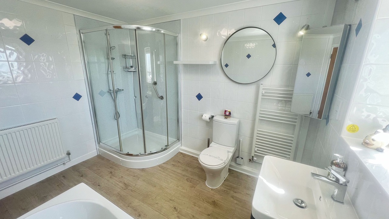 Photo of Bathroom in Marazion