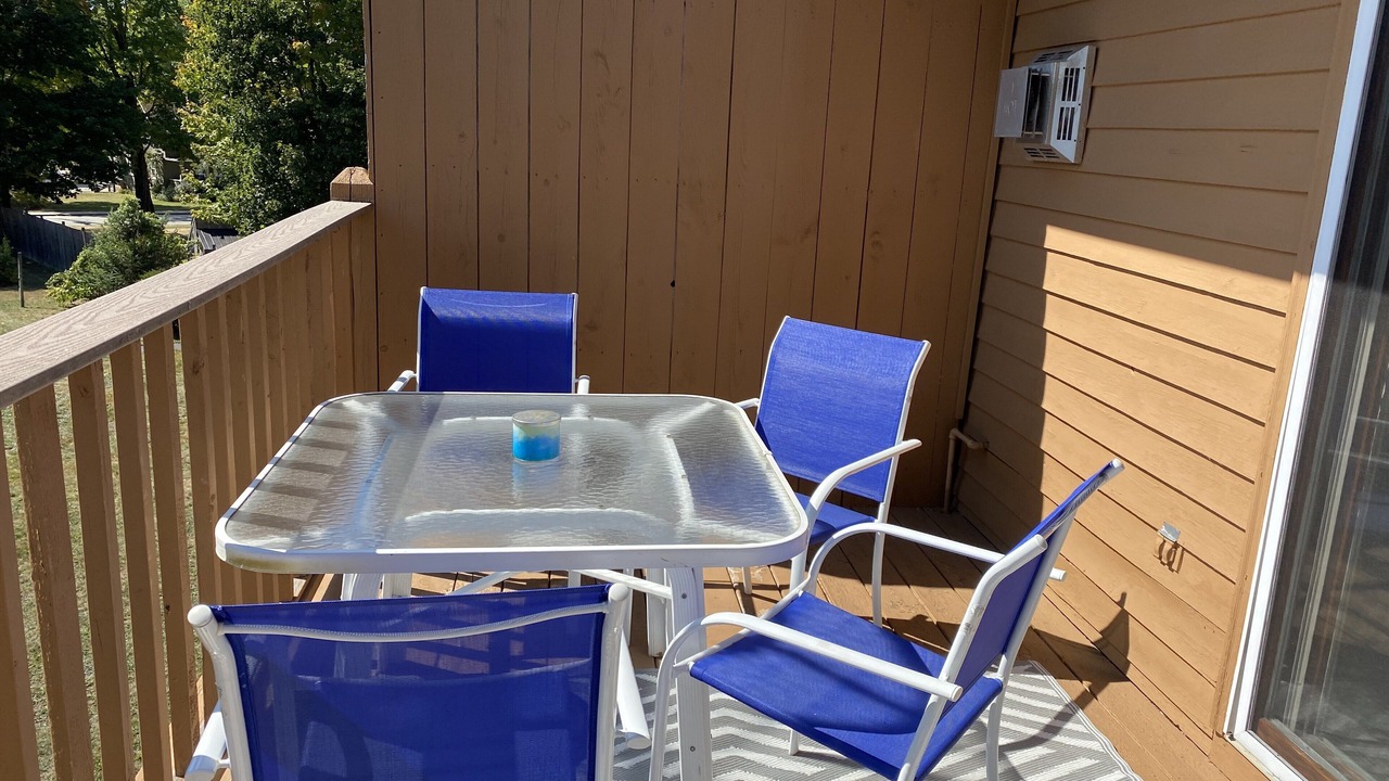 Photo of Others in Lincoln