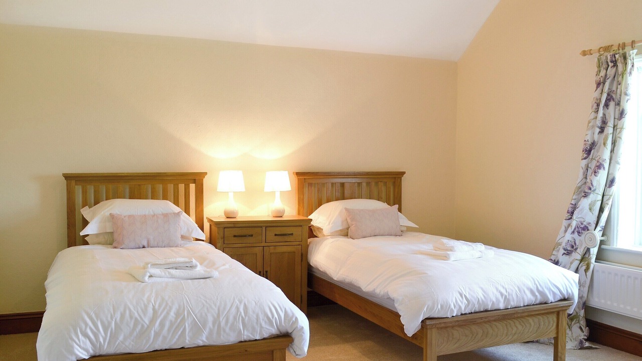 Photo of Others in Newtown