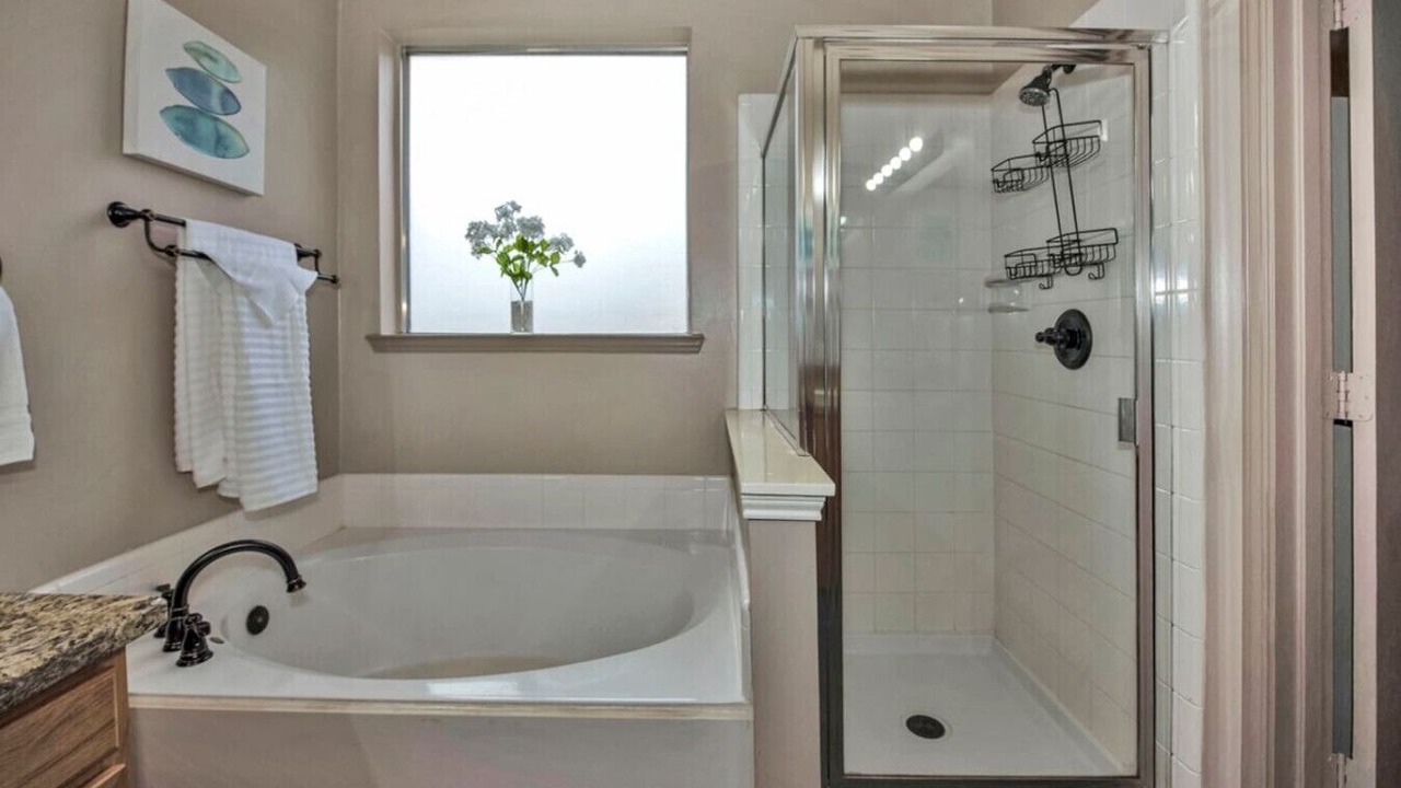 Photo of Bathroom in Barker