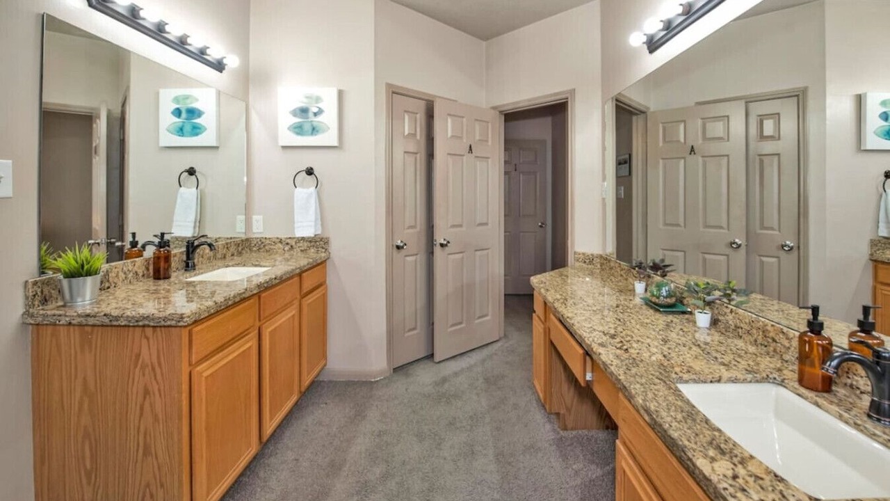 Photo of Bathroom in Barker