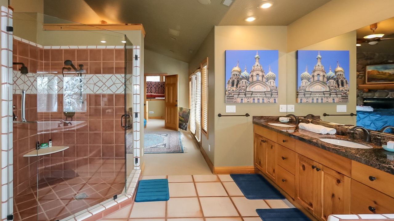 Photo of Bathroom in Granite