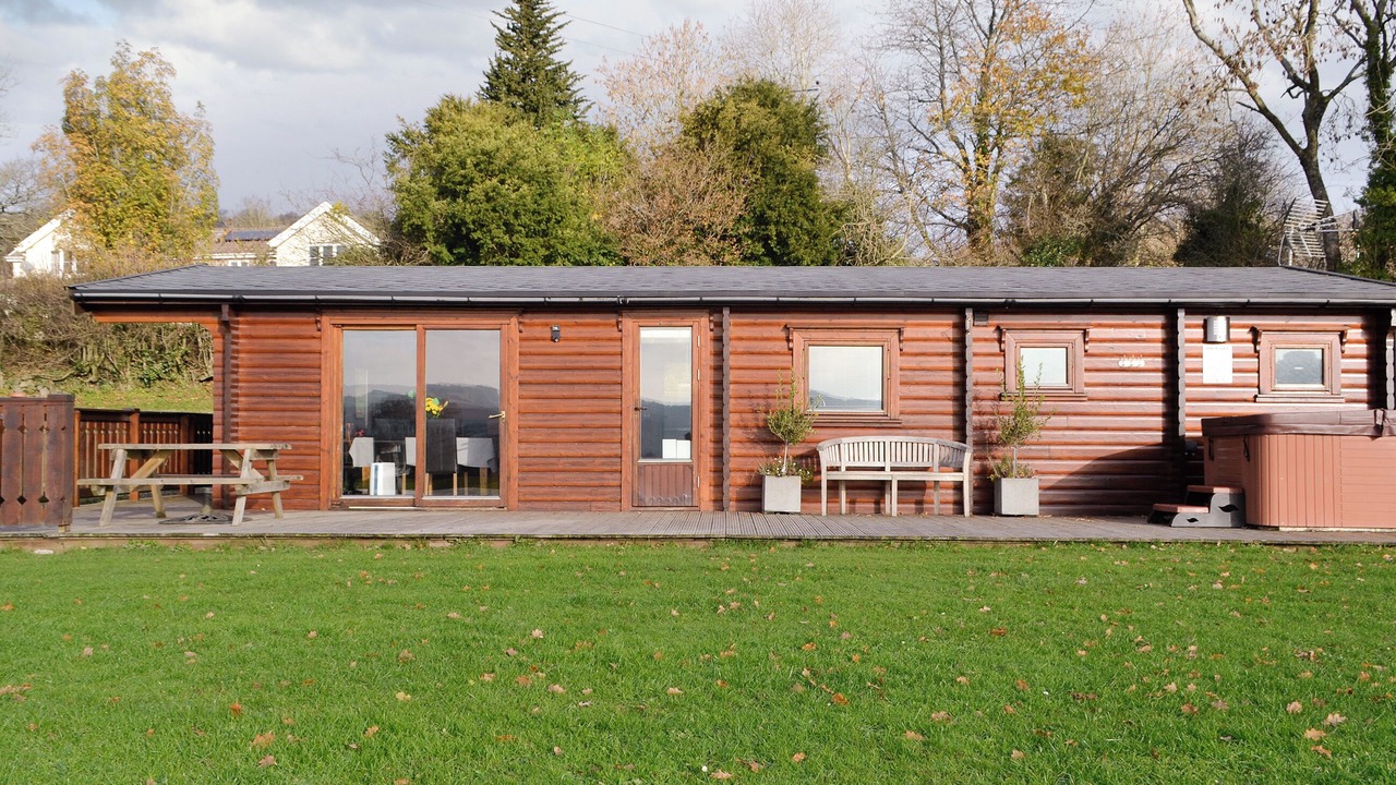 Photo of Others in Tintern