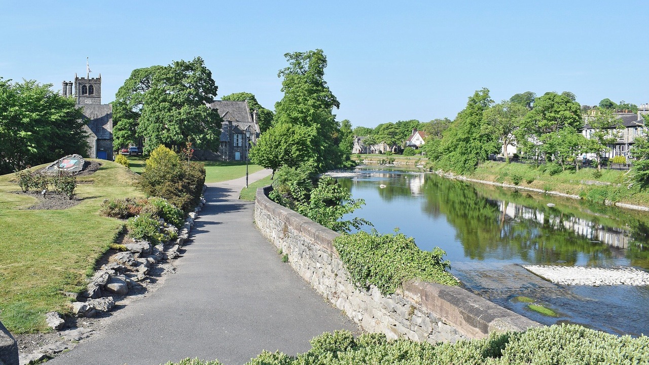 Photo of Others in Orton