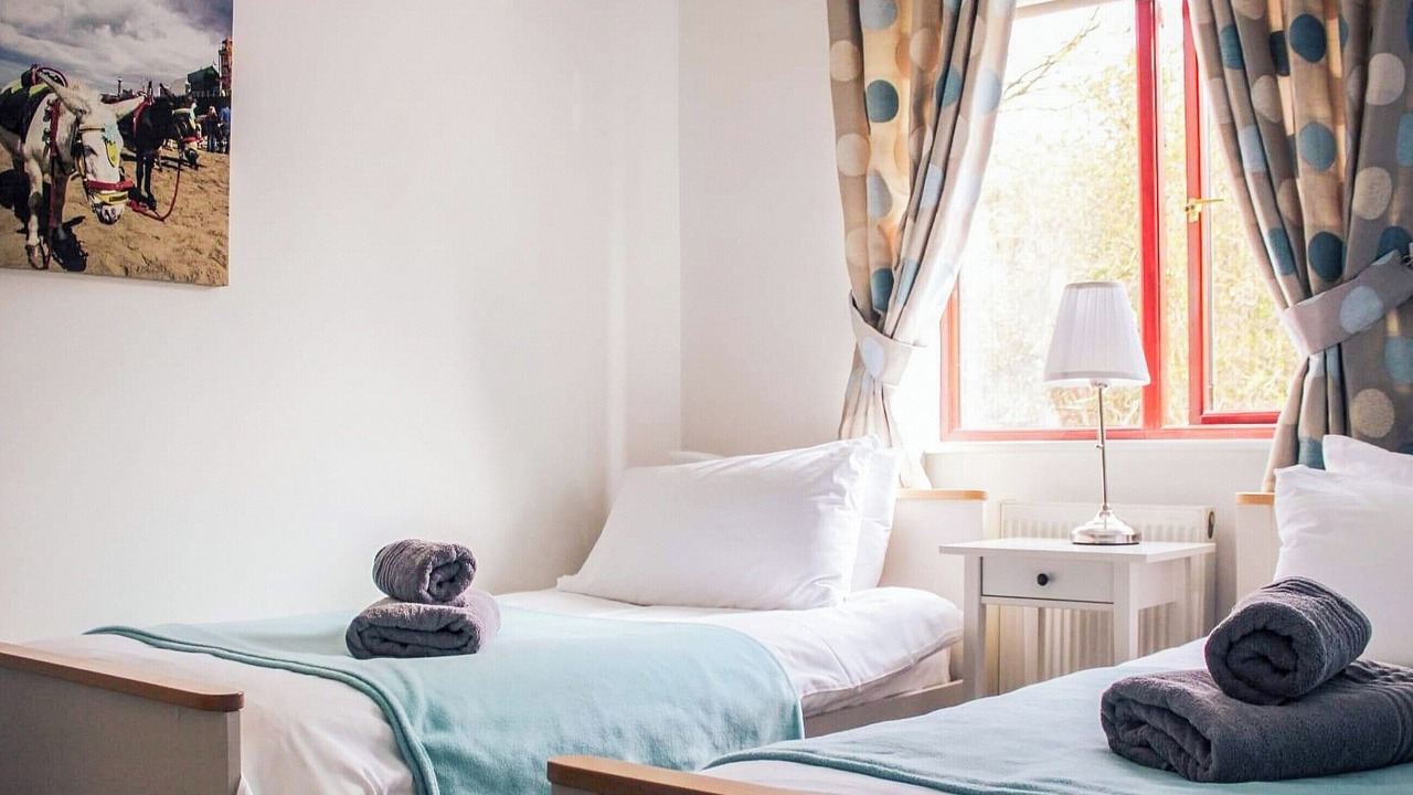 Photo of Others in Ruswarp